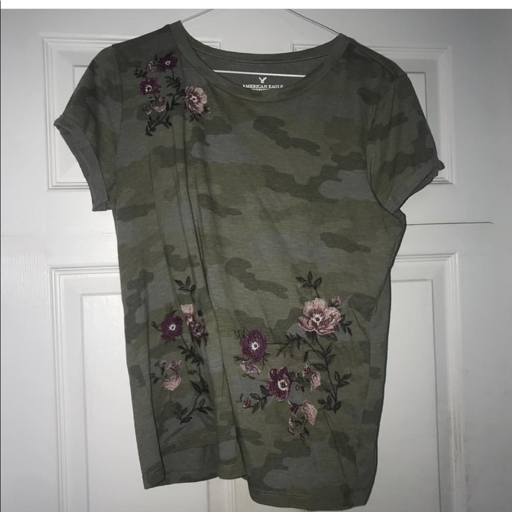 AE size M crop top